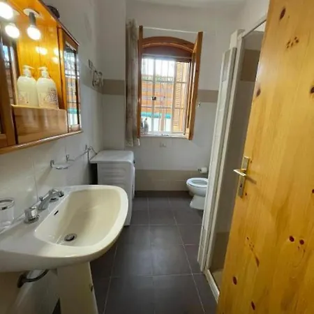 Neptune In With Swimming Pool 20 Meters From The Sea Fontane Bianche
